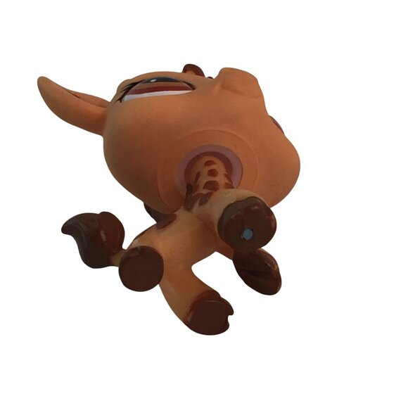 Littlest Pet Shop LPS #526 Giraffe Brown Friendliest Heart Eyes - Picture 5 of 7